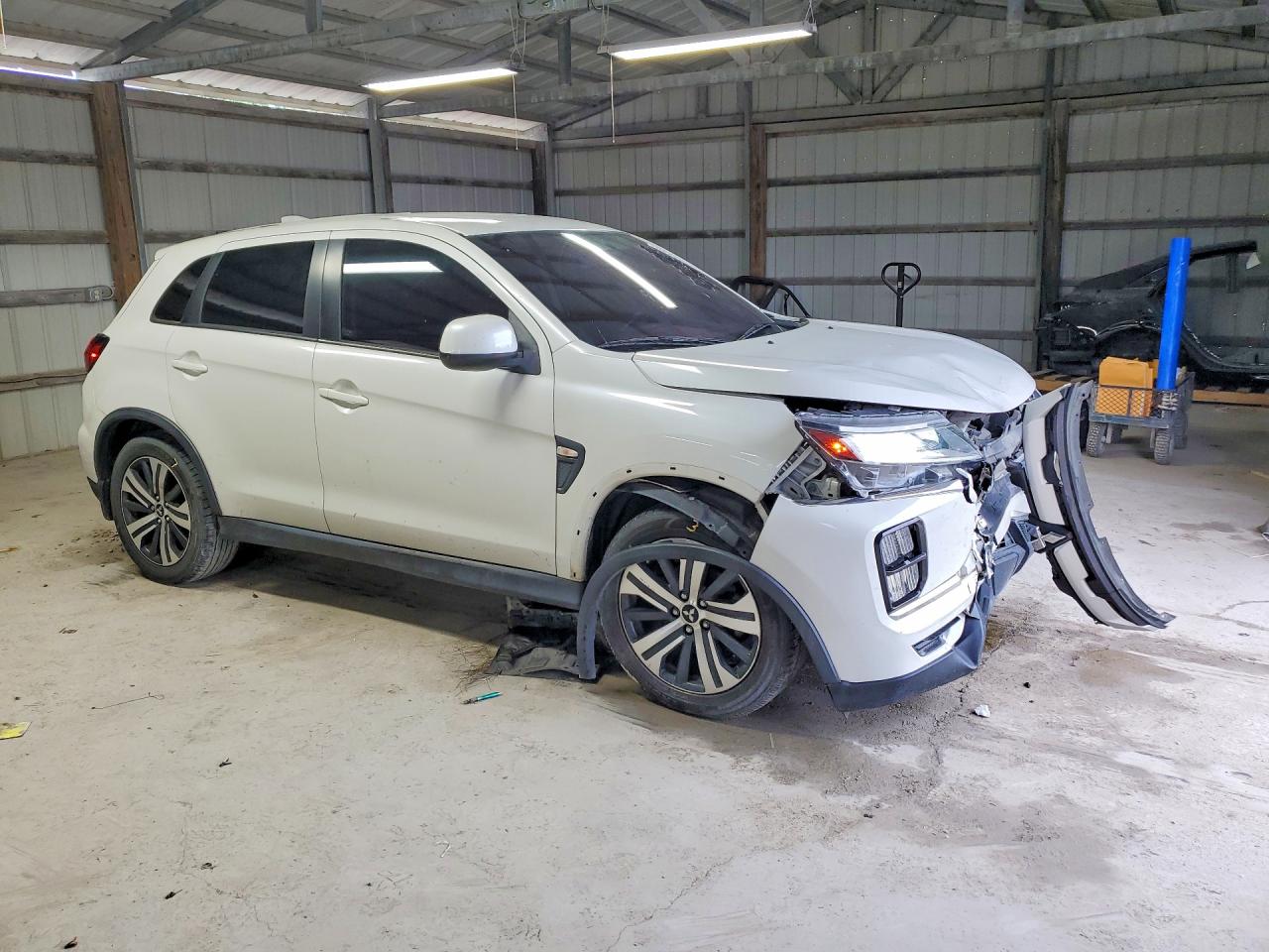 MITSUBISHI OUTLANDER SPORT 2020 — 5