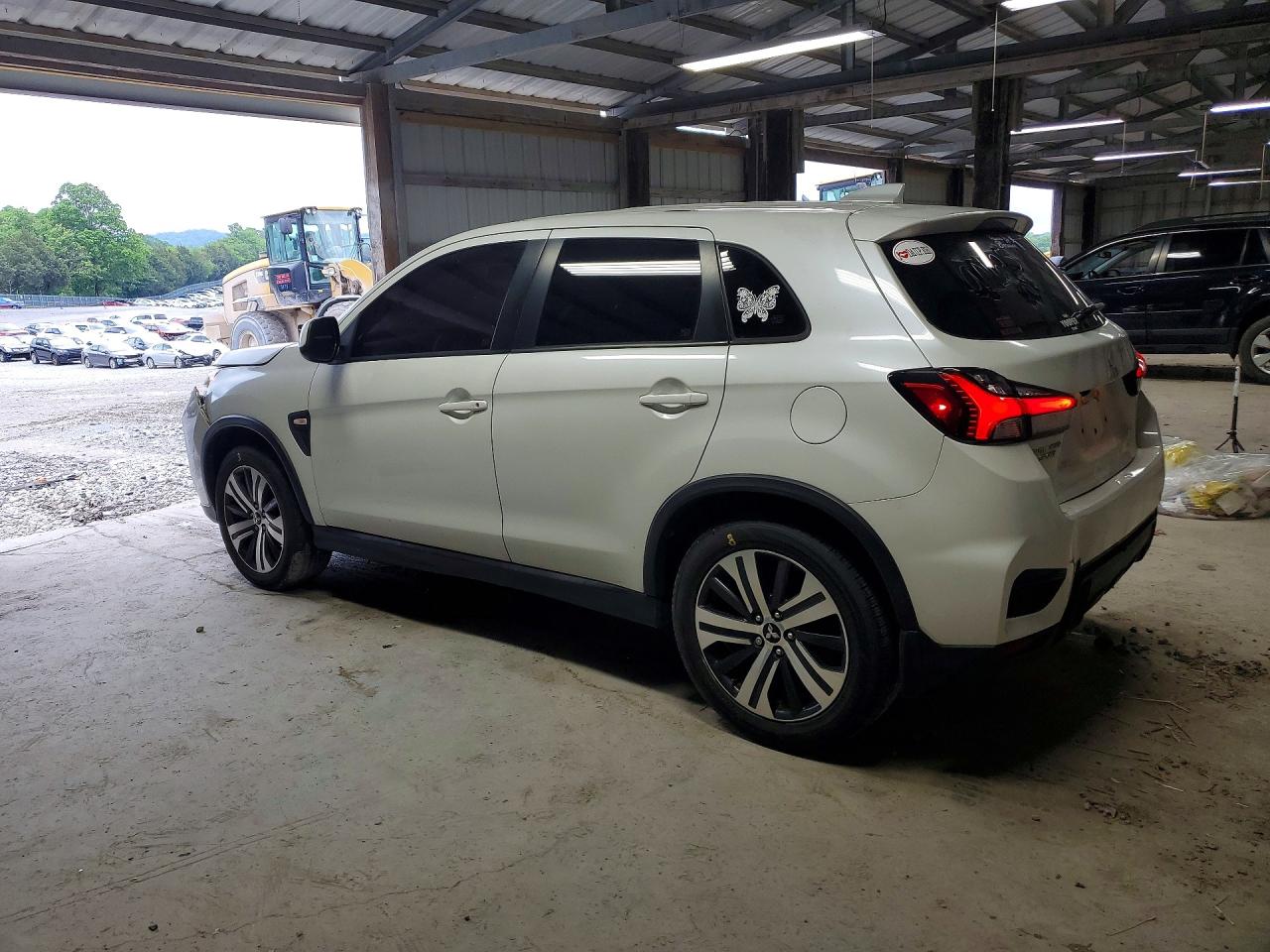 MITSUBISHI OUTLANDER SPORT 2020 — 3