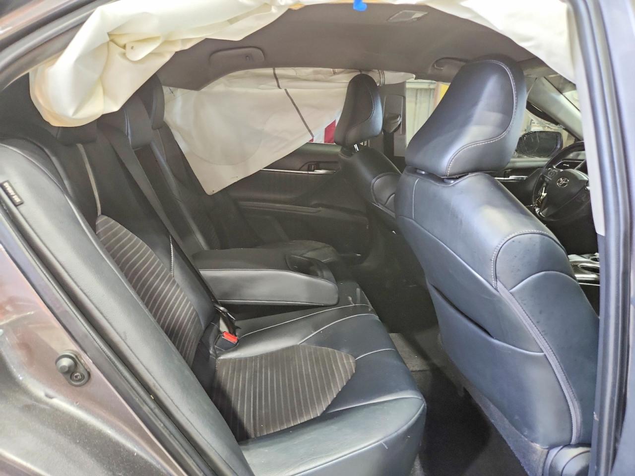 TOYOTA CAMRY 2021 — 11