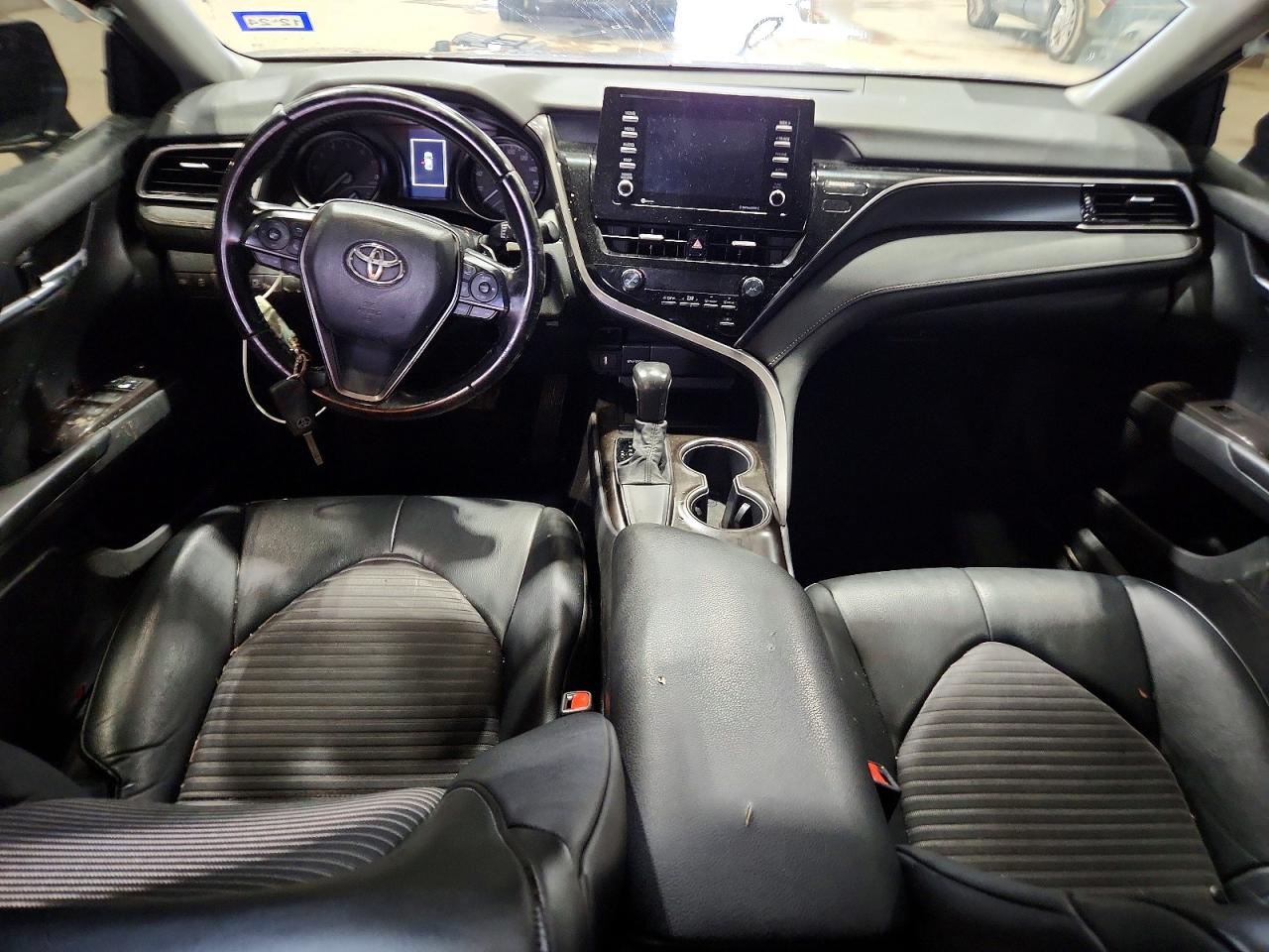 TOYOTA CAMRY 2021 — 9