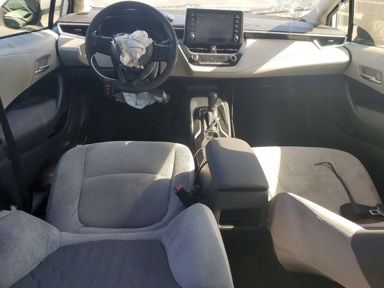 TOYOTA COROLLA 2020 — 11