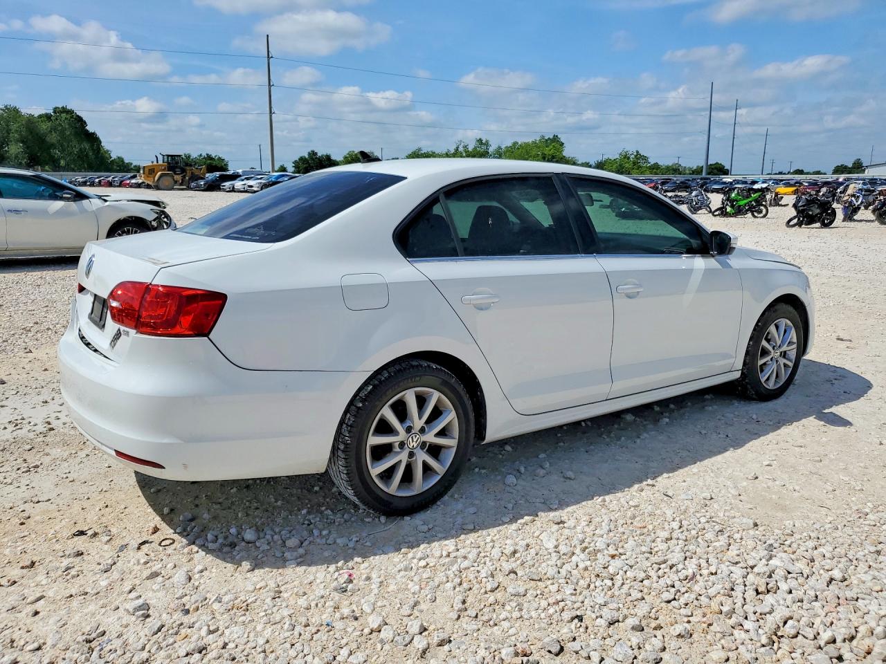 VOLKSWAGEN JETTA 2014 — 4