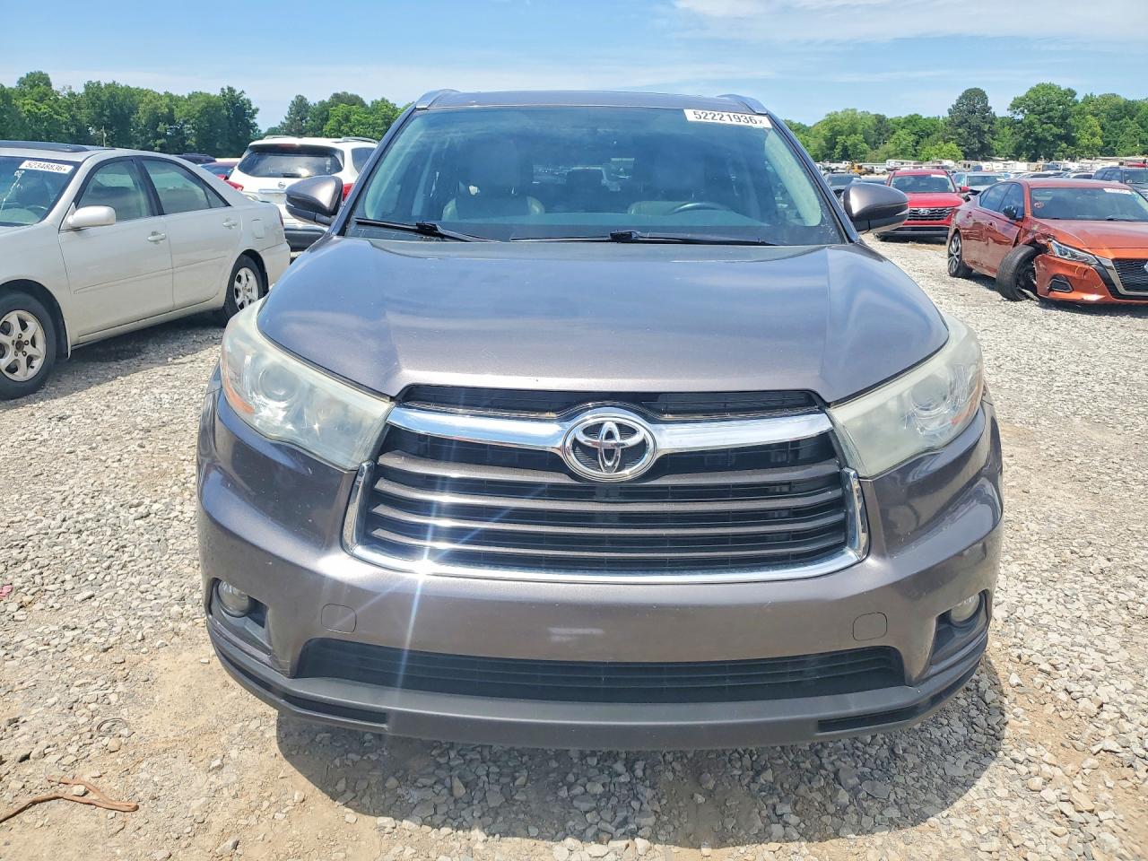 TOYOTA HIGHLANDER 2015 — 6