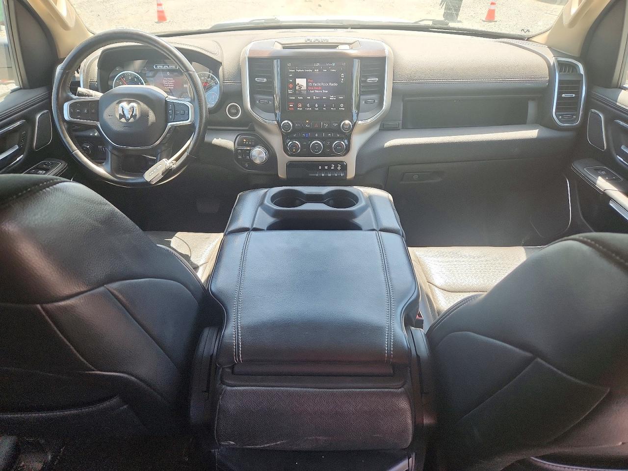 RAM 1500 2021 — 9