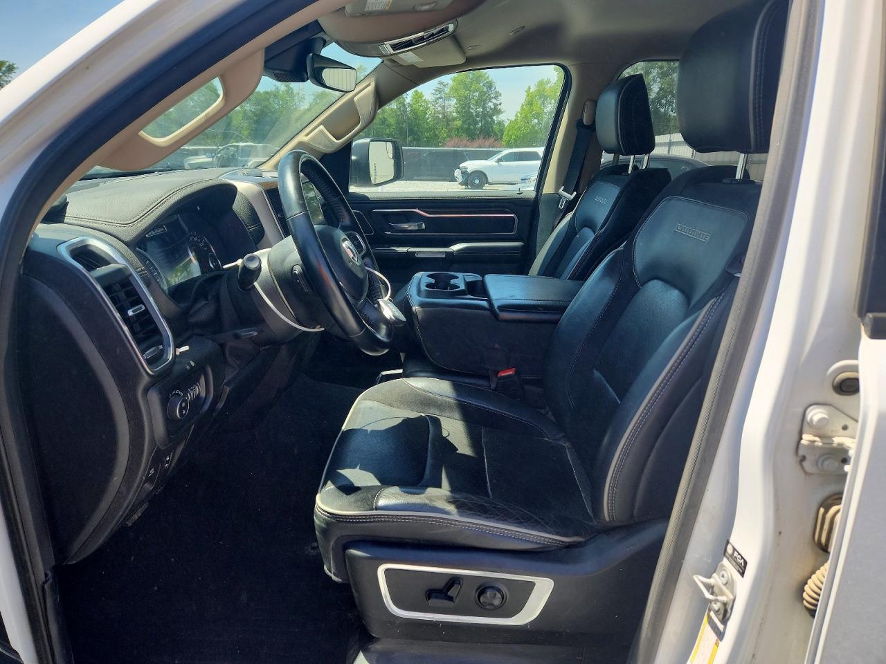 RAM 1500 2021 — 8