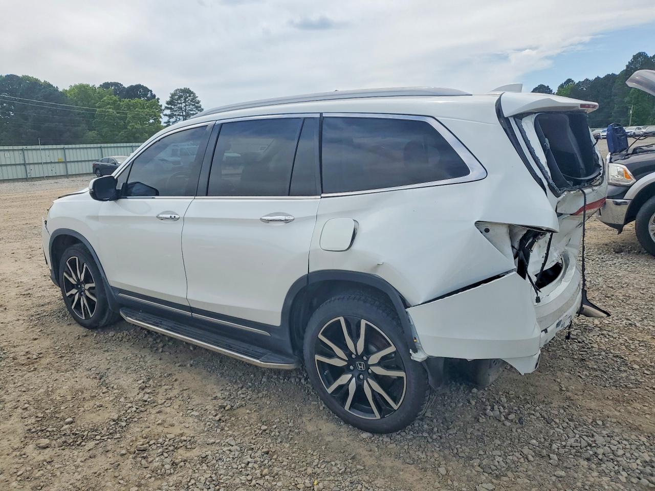 HONDA PILOT 2020 — 3