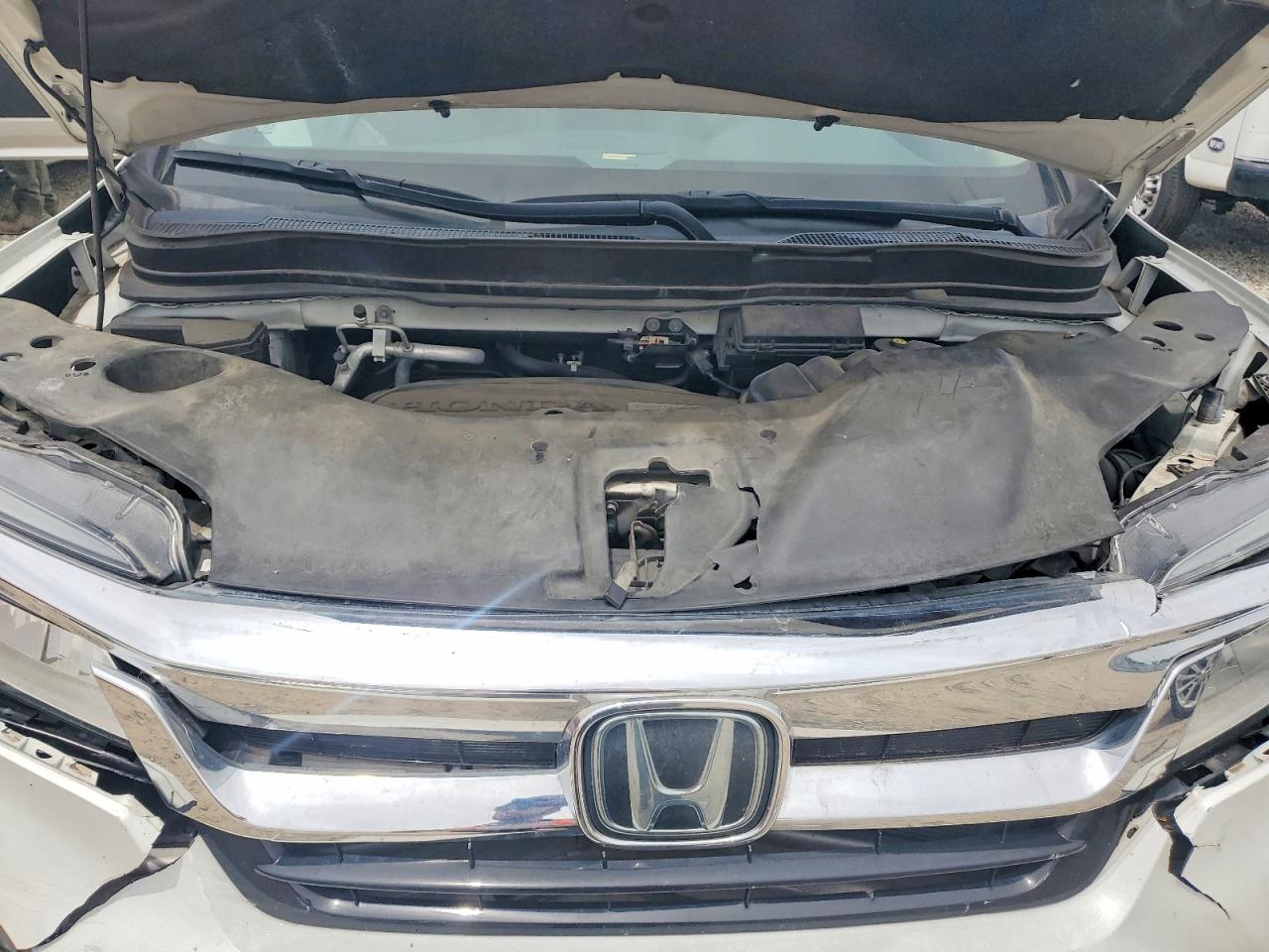 HONDA PILOT 2020 — 13