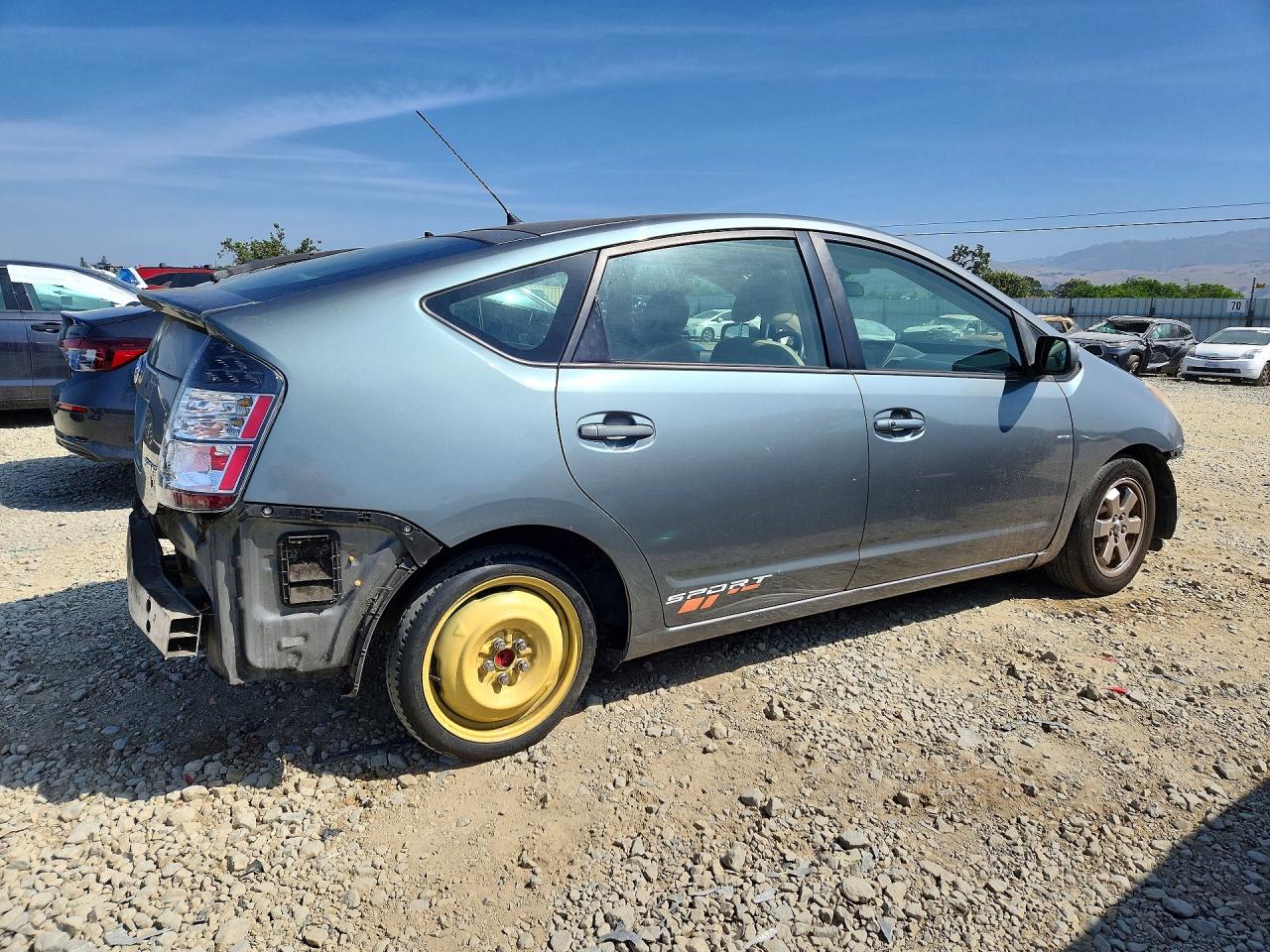 TOYOTA PRIUS 2005 — 4