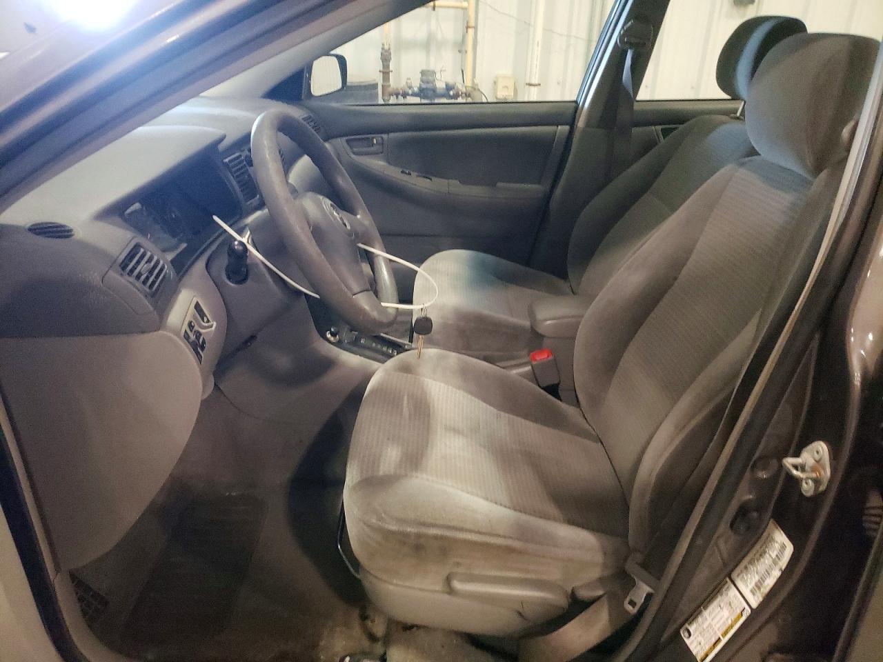 TOYT COROLLA 2005 — 8