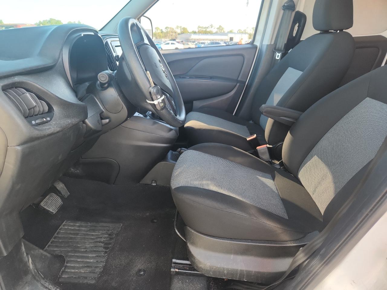 RAM PROMASTER CITY 2021 — 8