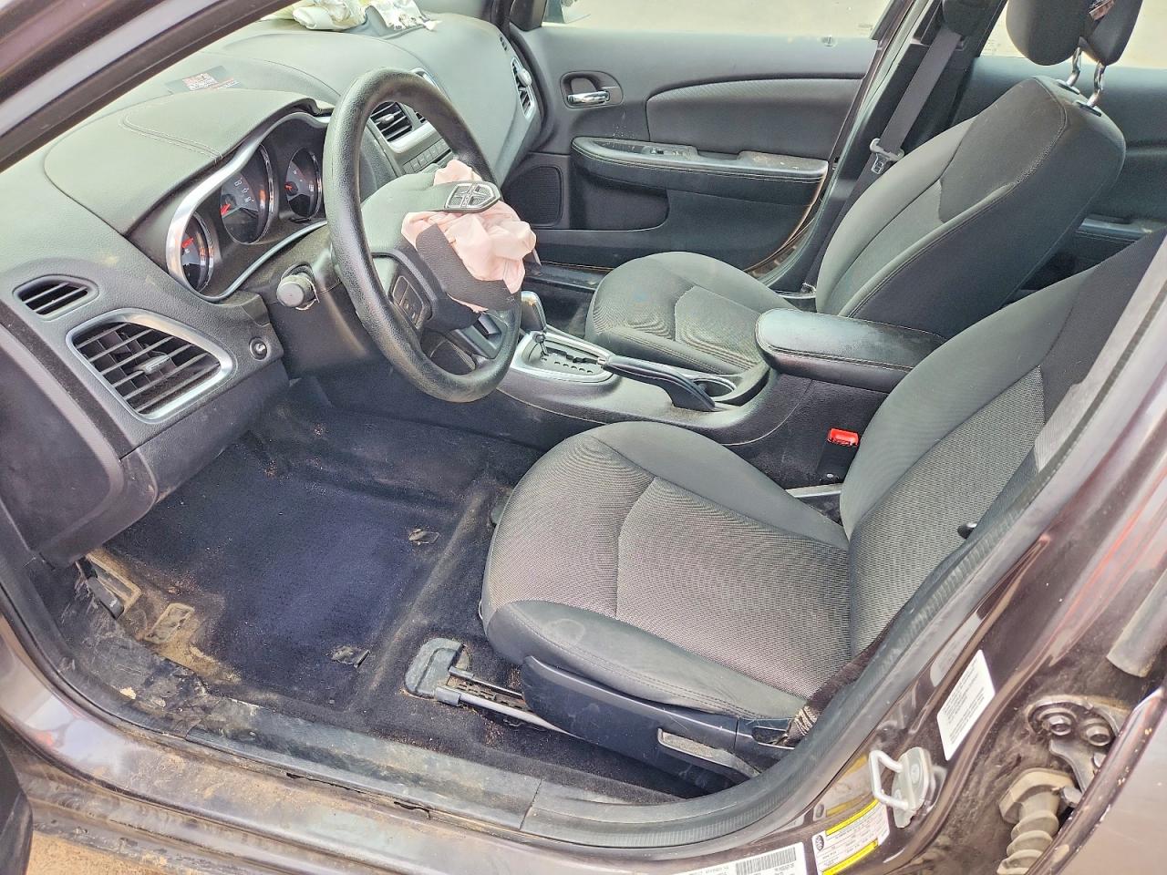 DODGE AVENGER 2014 — 8