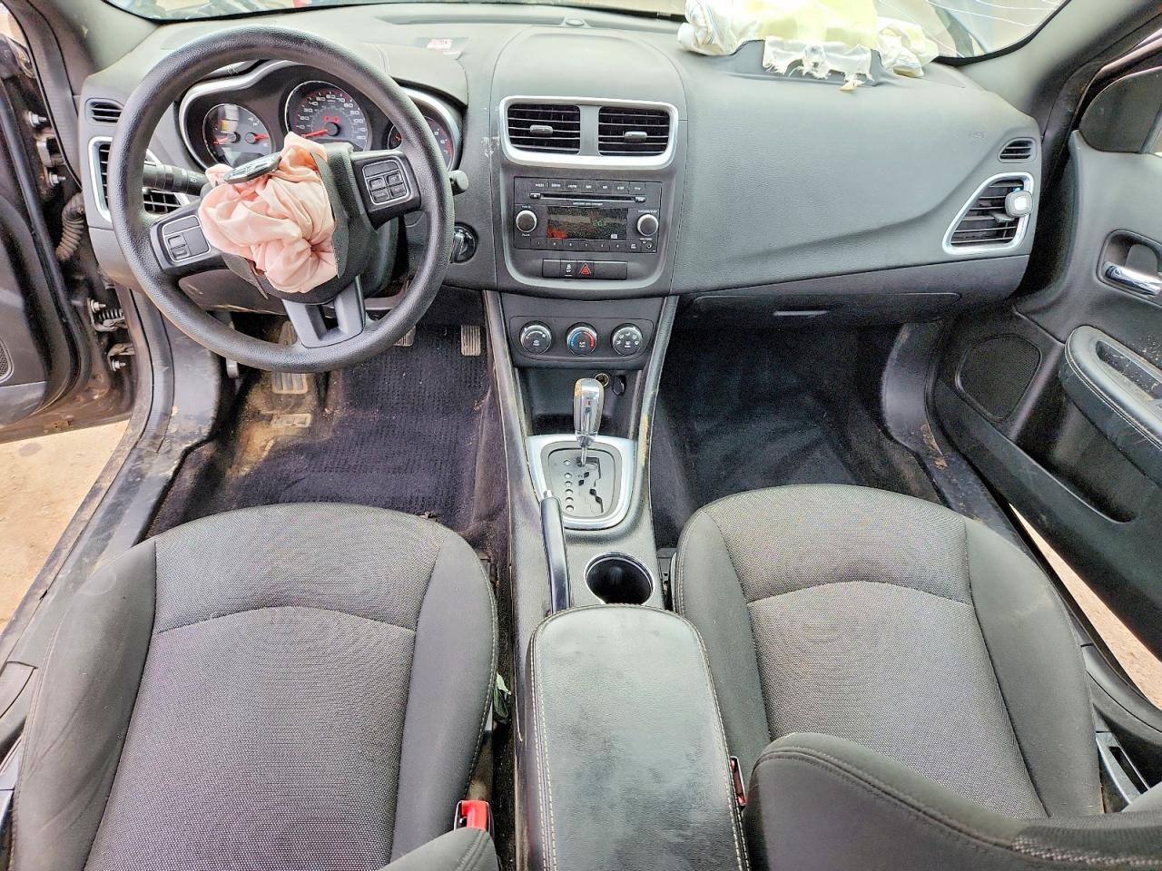 DODGE AVENGER 2014 — 9