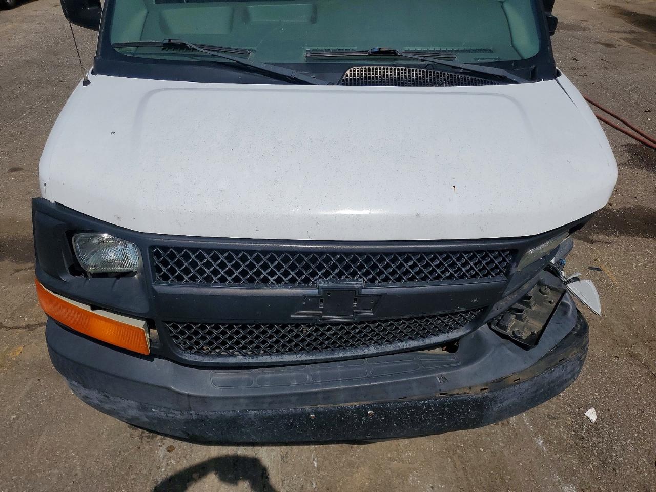 CHEVROLET EXPRESS G1500 2006 — 13