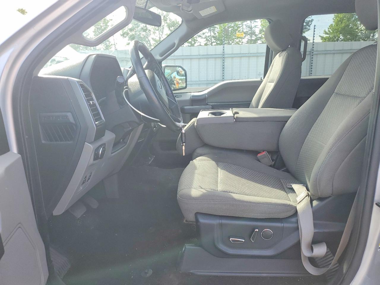 FORD F150 2018 — 8