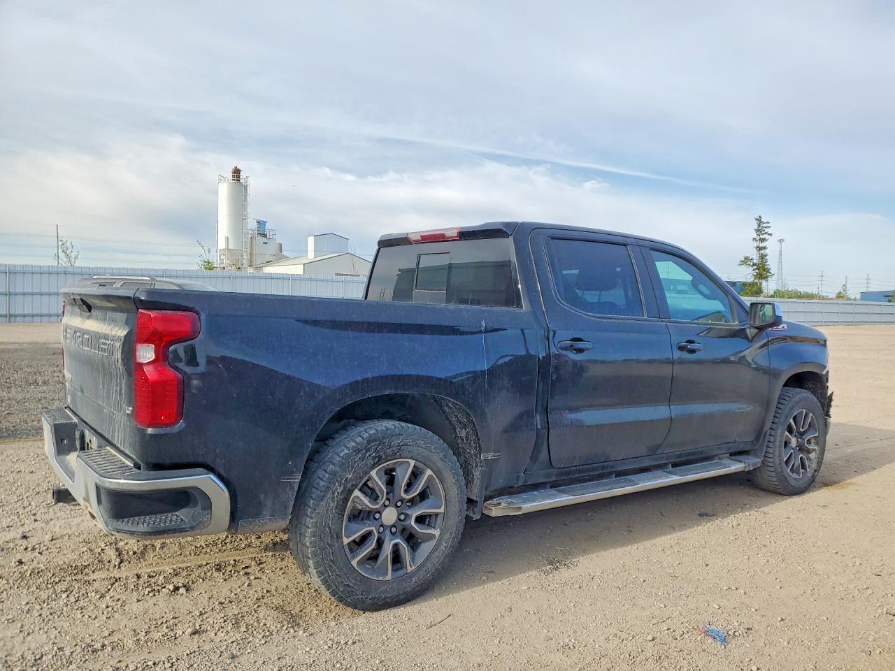CHEVROLET SILVERADO LTD 2022 — 4