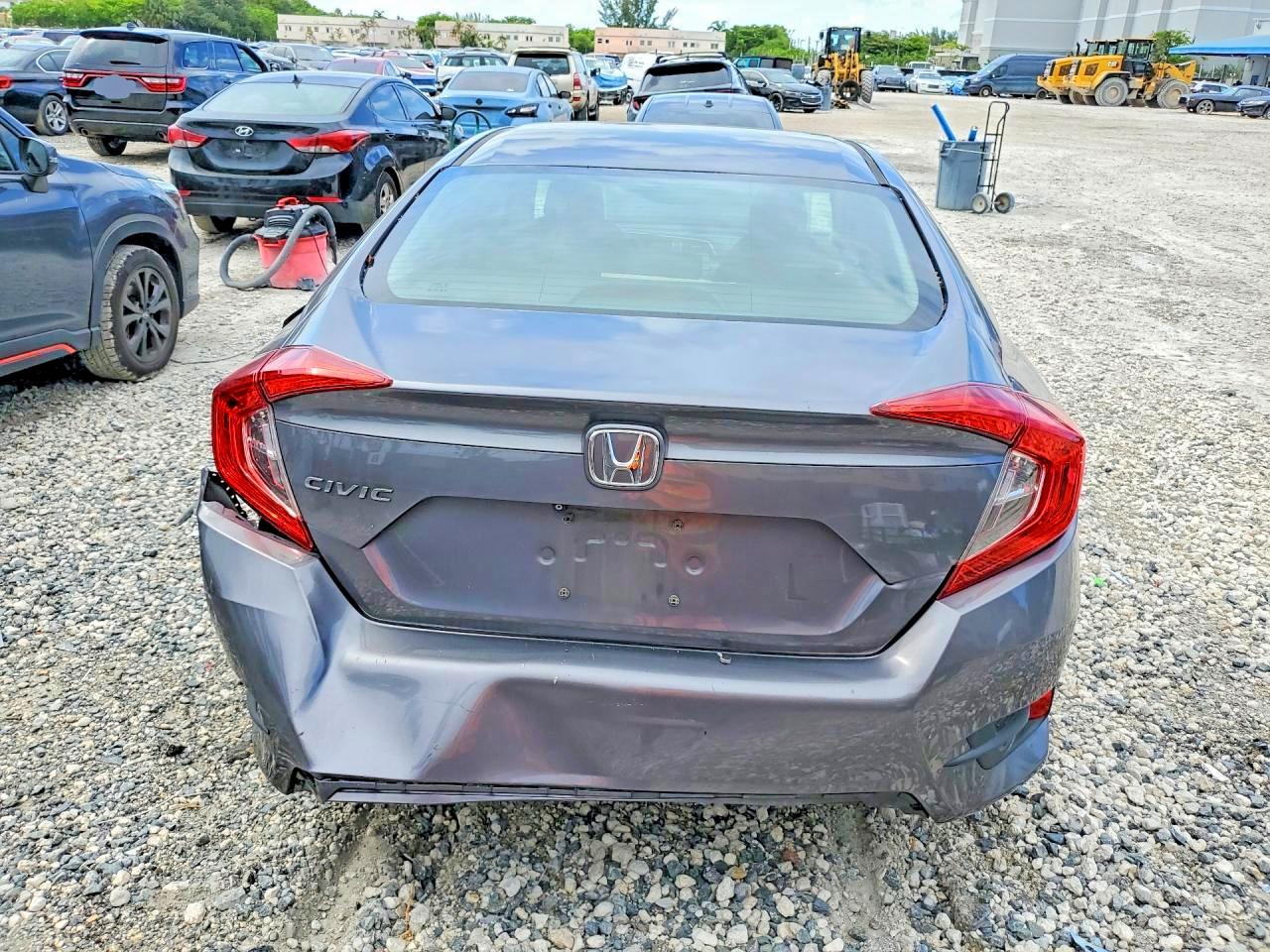 HONDA CIVIC 2016 — 7