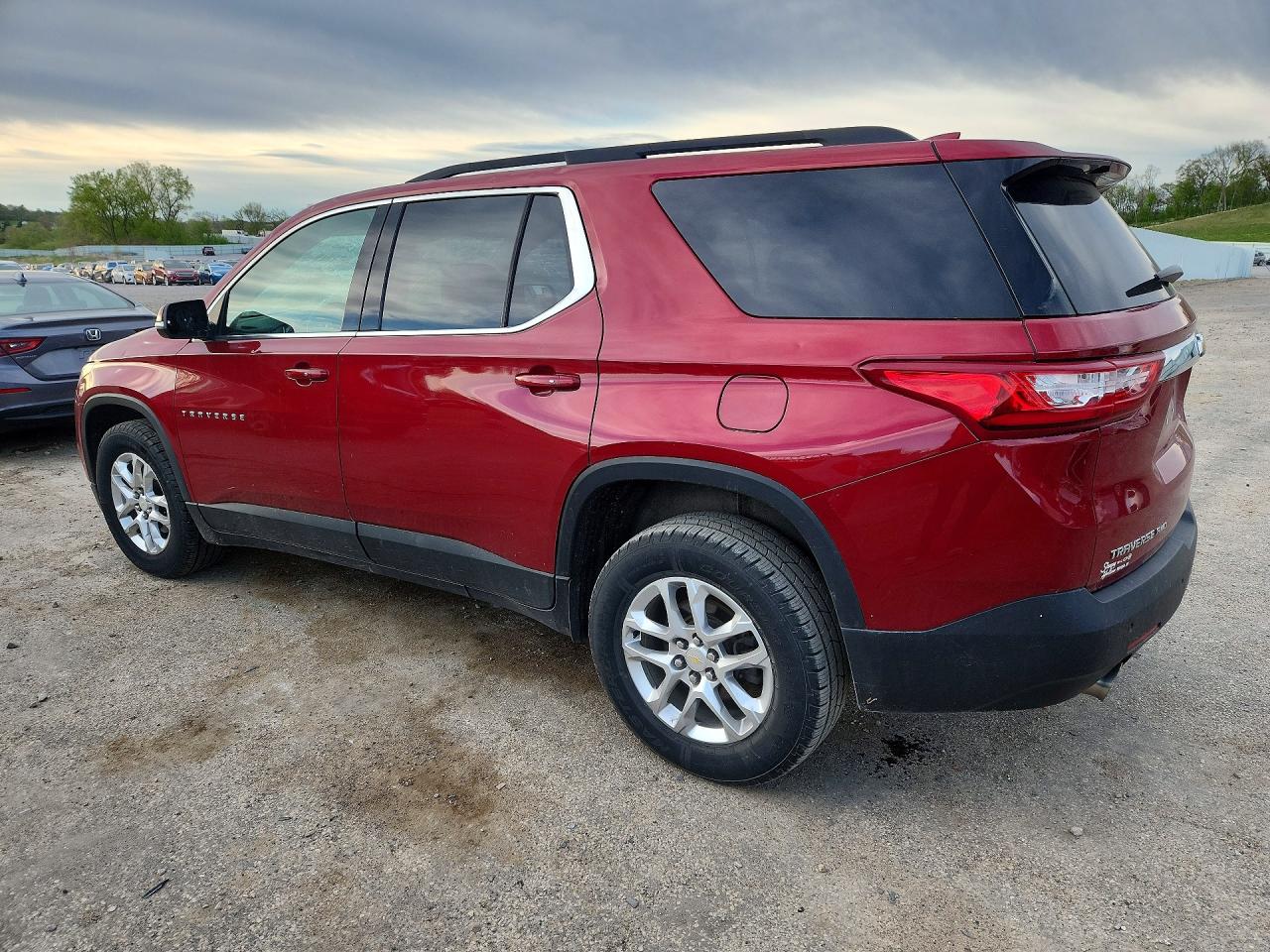 CHEVROLET TRAVERSE 2021 — 3