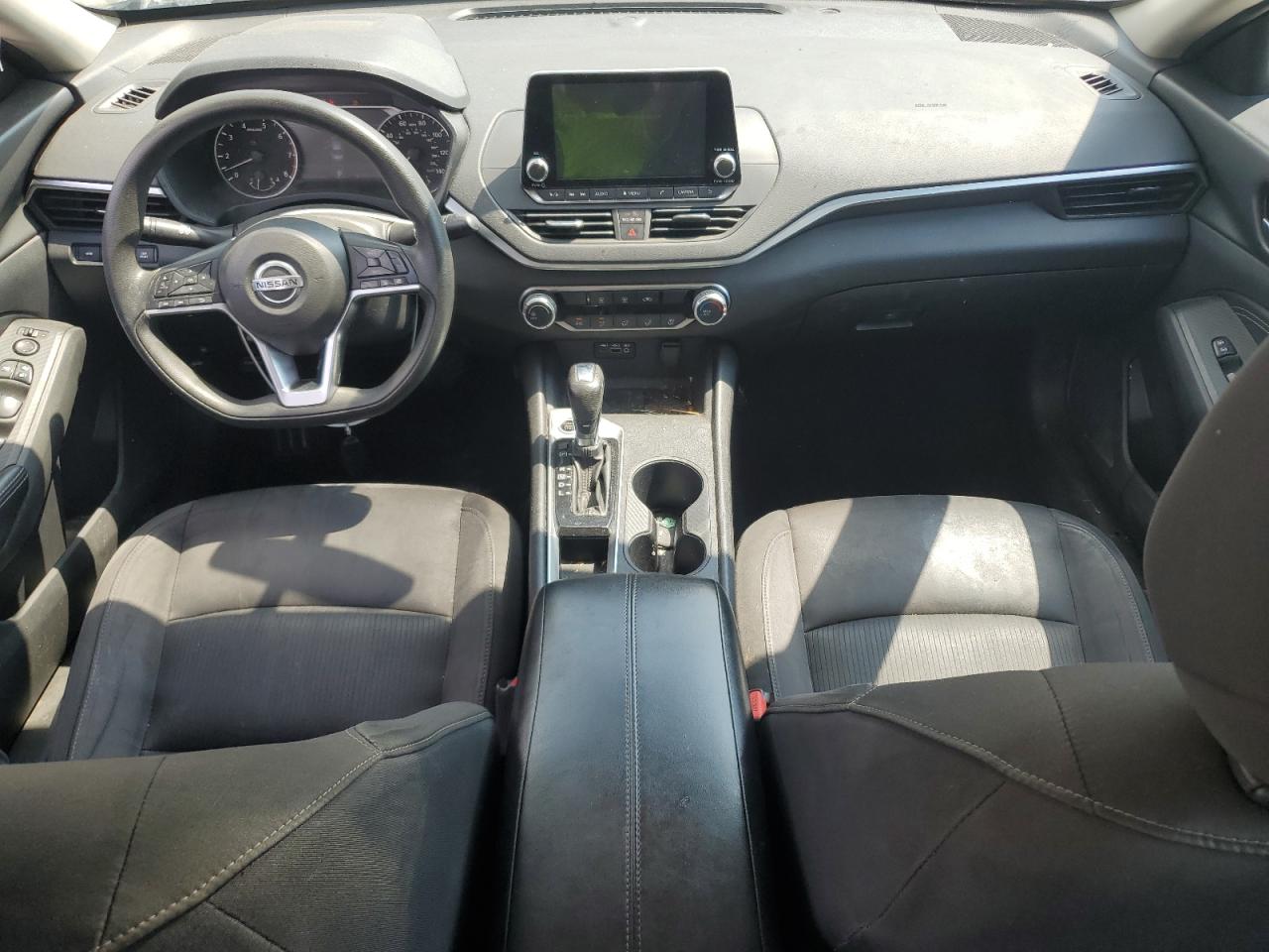 NISSAN ALTIMA 2020 — 9