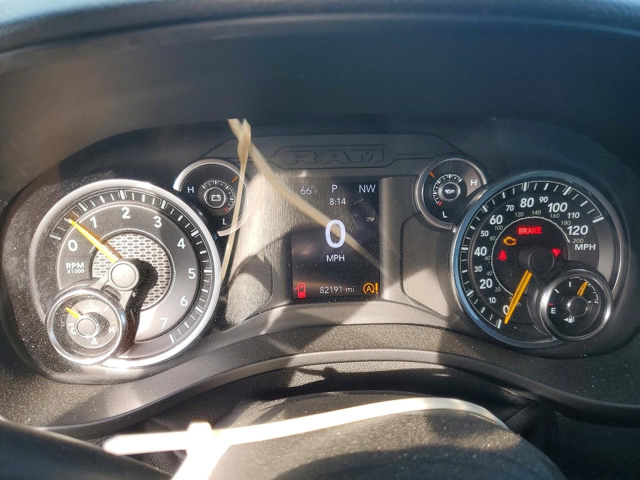 RAM 1500 2021 — 10