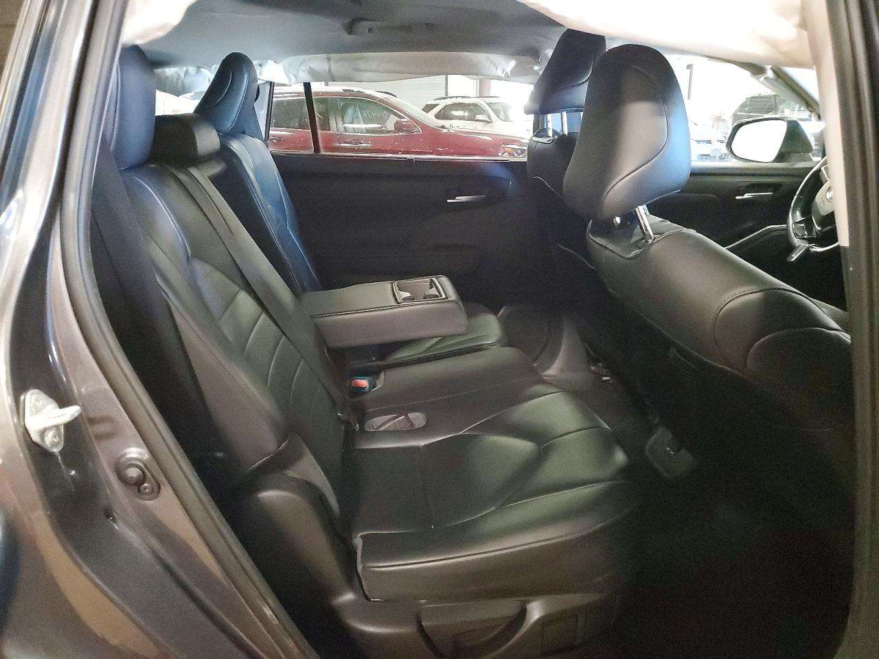 TOYOTA HIGHLANDER 2020 — 12