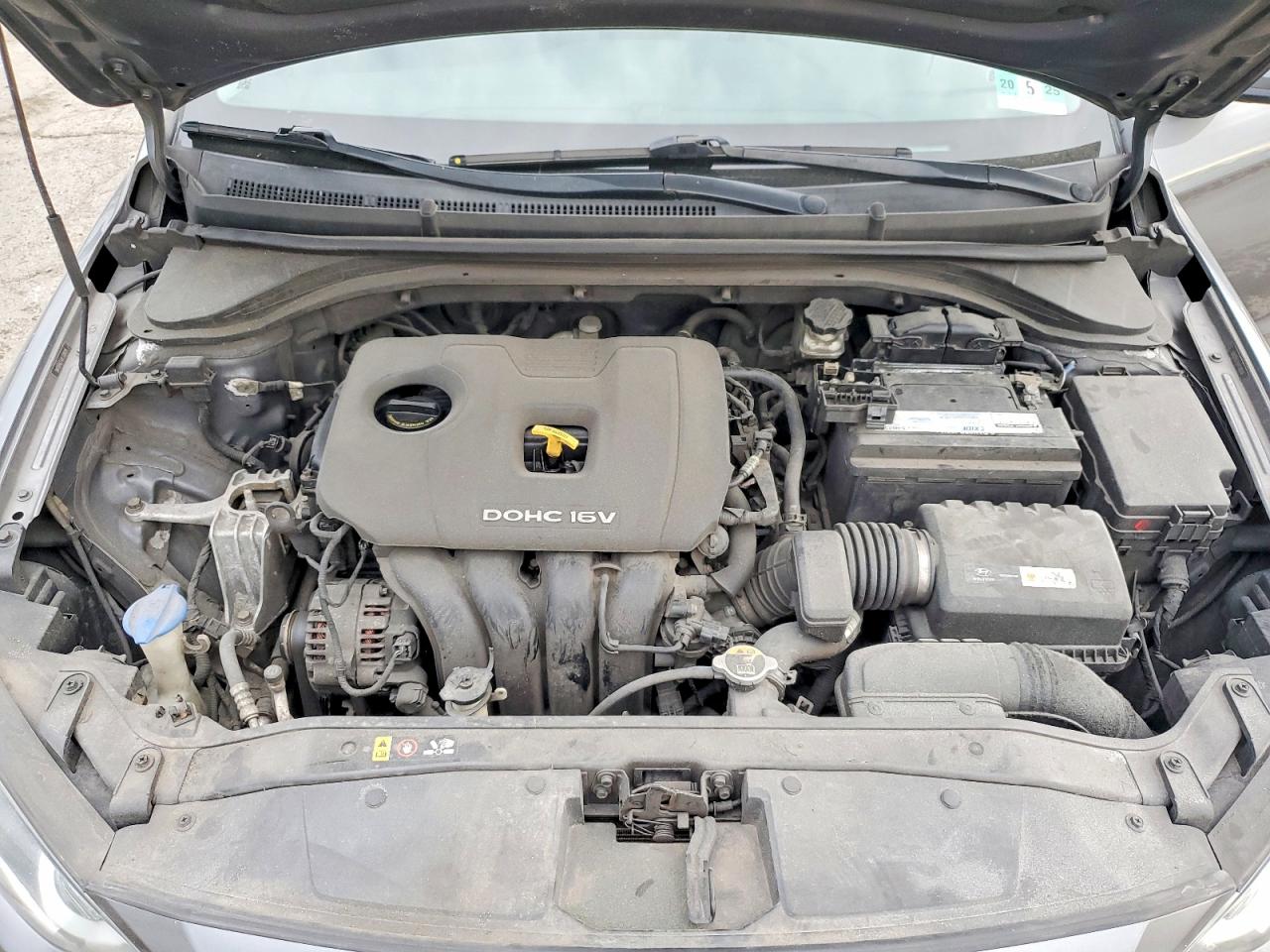 HYUNDAI ELANTRA 2018 — 11