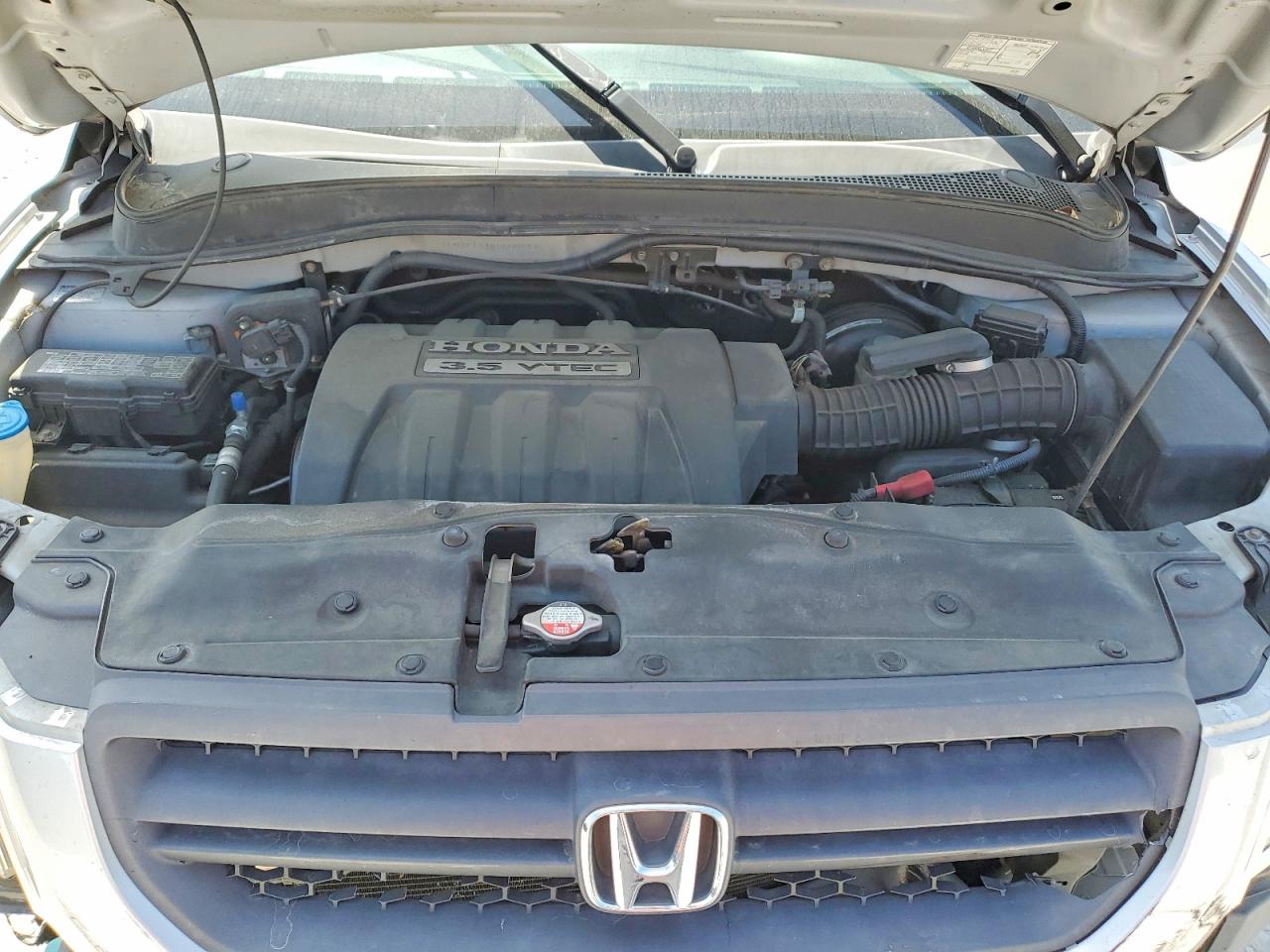 HONDA PILOT 2005 — 13