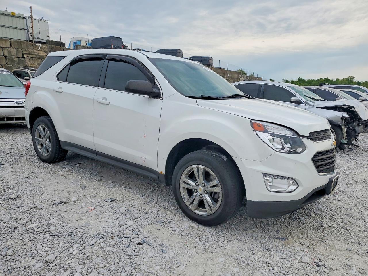 CHEVROLET EQUINOX 2016 — 5