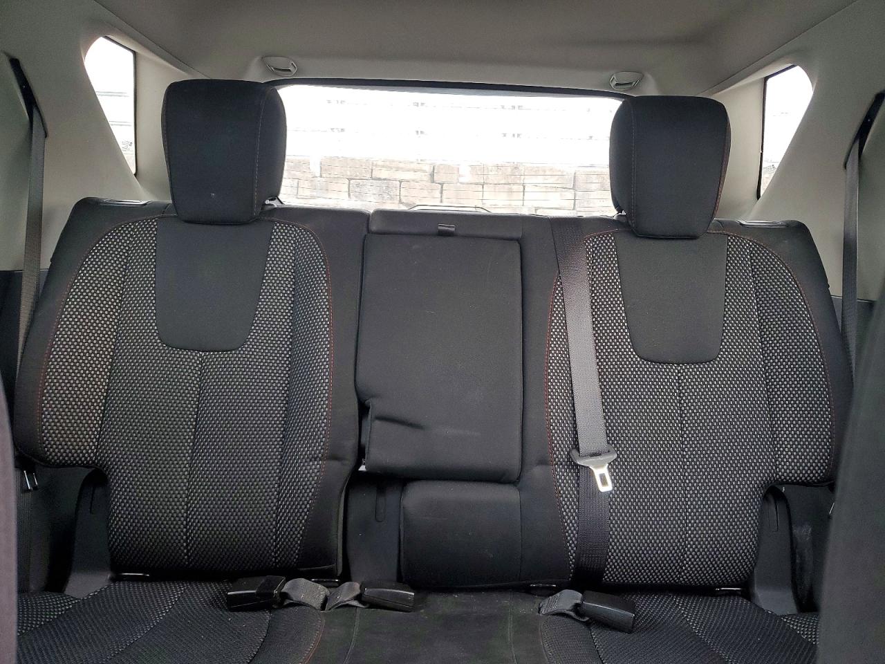 CHEVROLET EQUINOX 2016 — 11