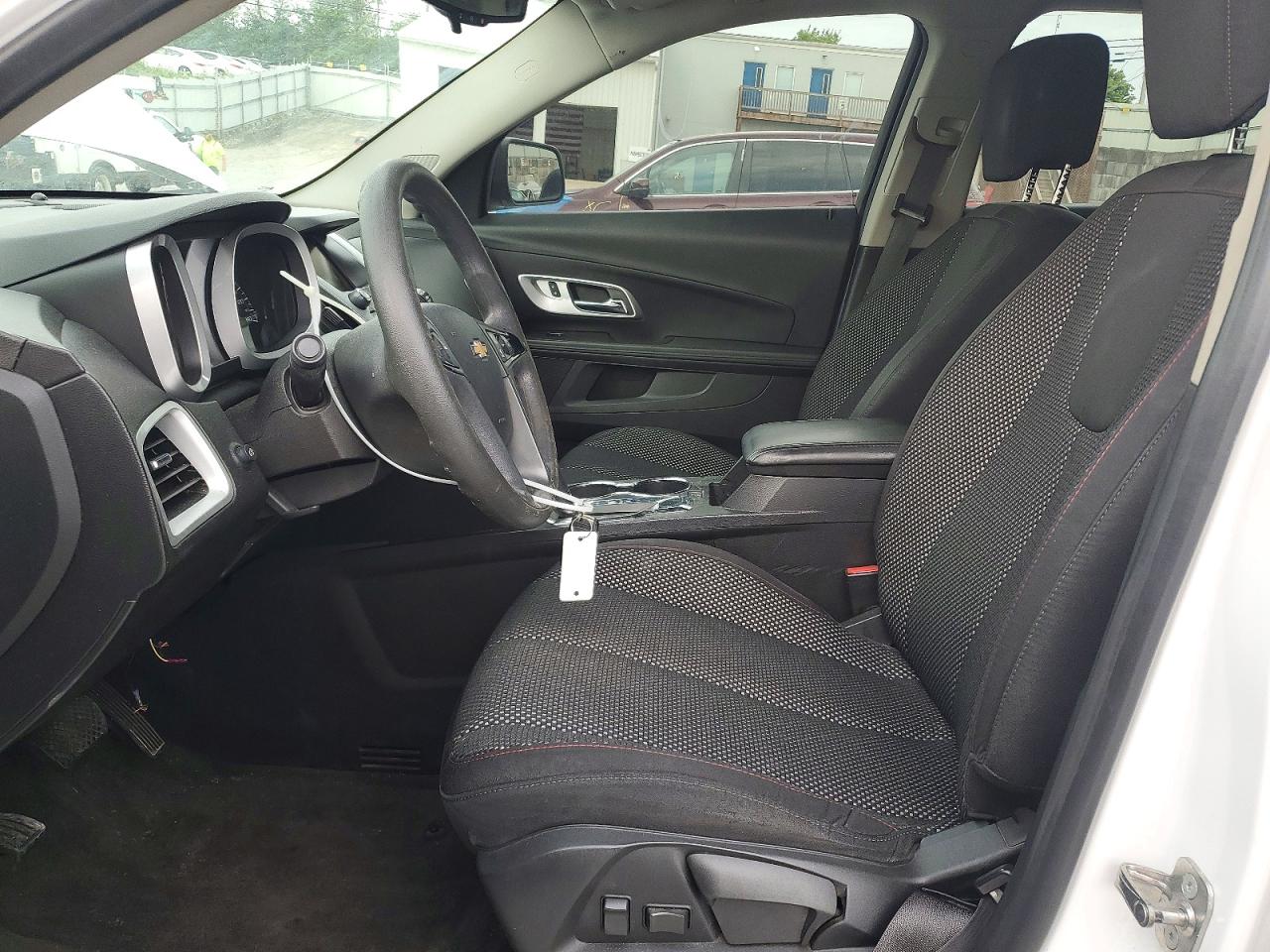 CHEVROLET EQUINOX 2016 — 8