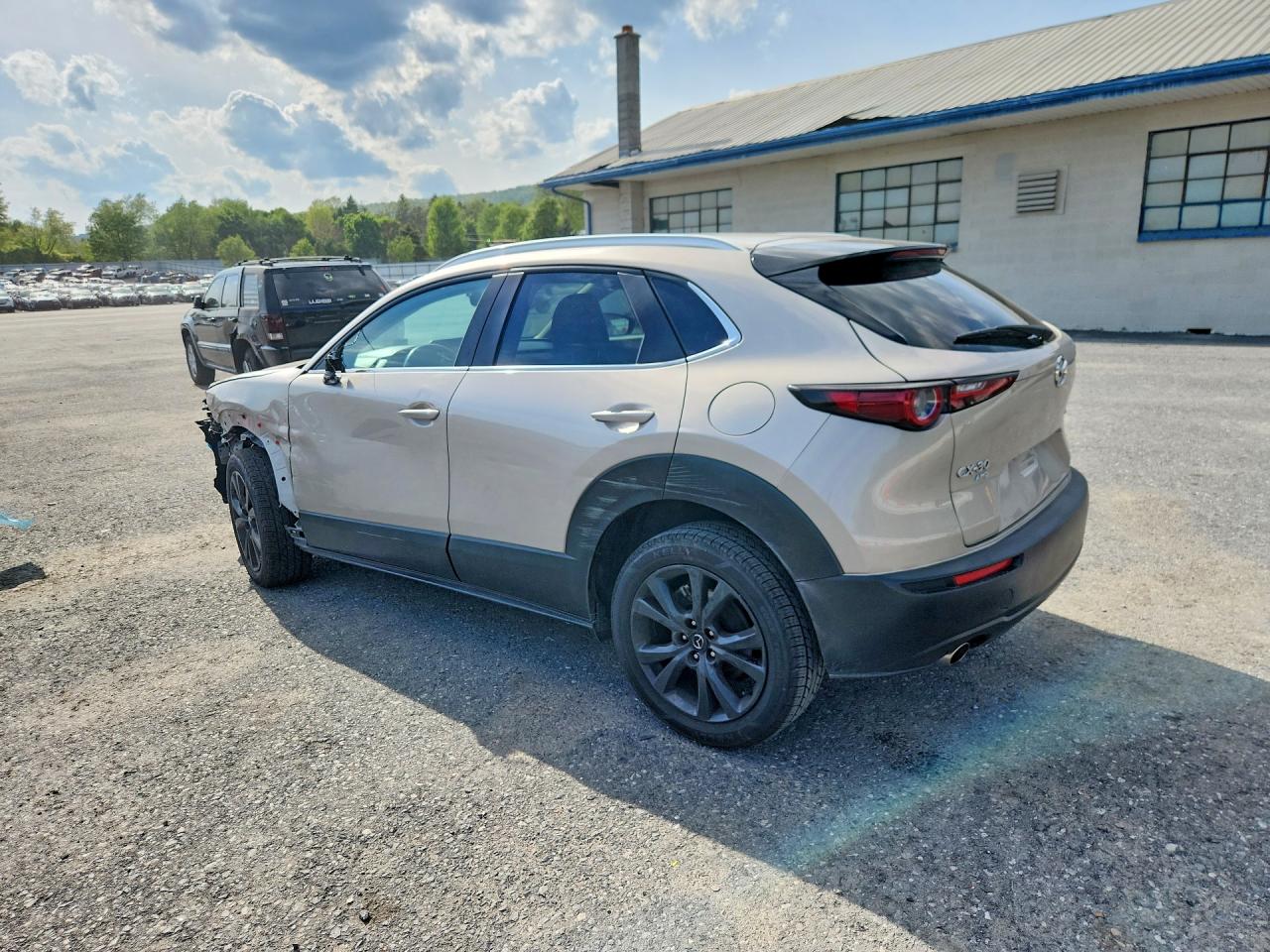 MAZDA CX-30 2024 — 3