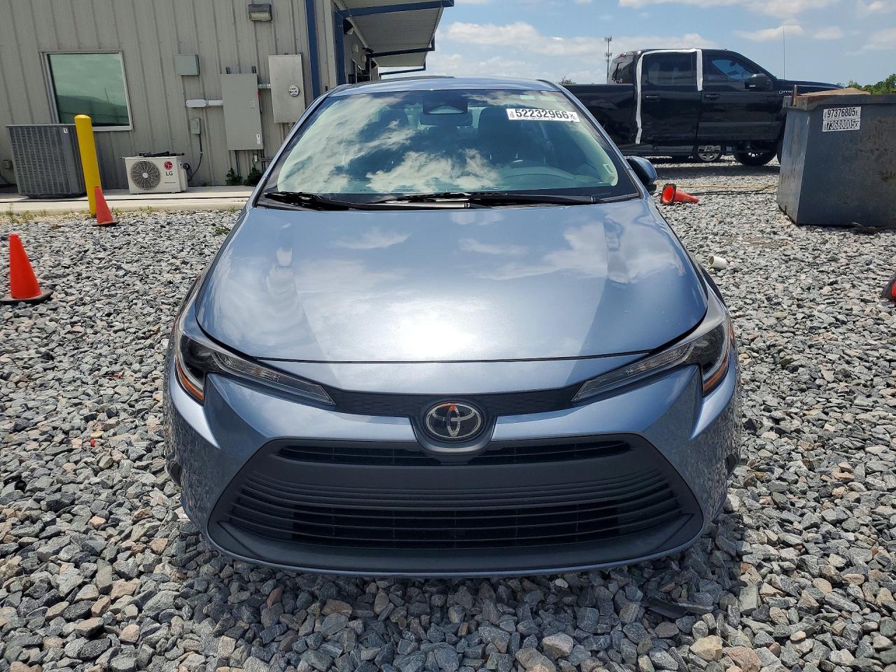 TOYOTA COROLLA 2024 — 6