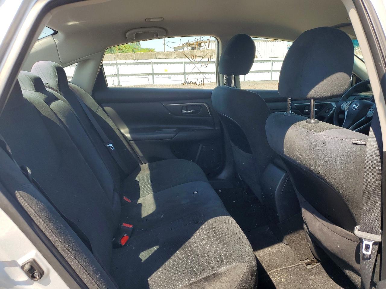 NISSAN ALTIMA 2015 — 11