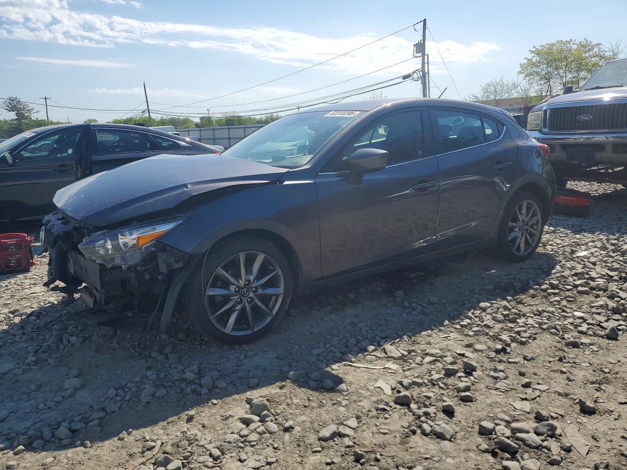 MAZDA 3 2018 — 2