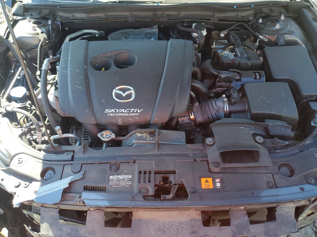 MAZDA 3 2018 — 12