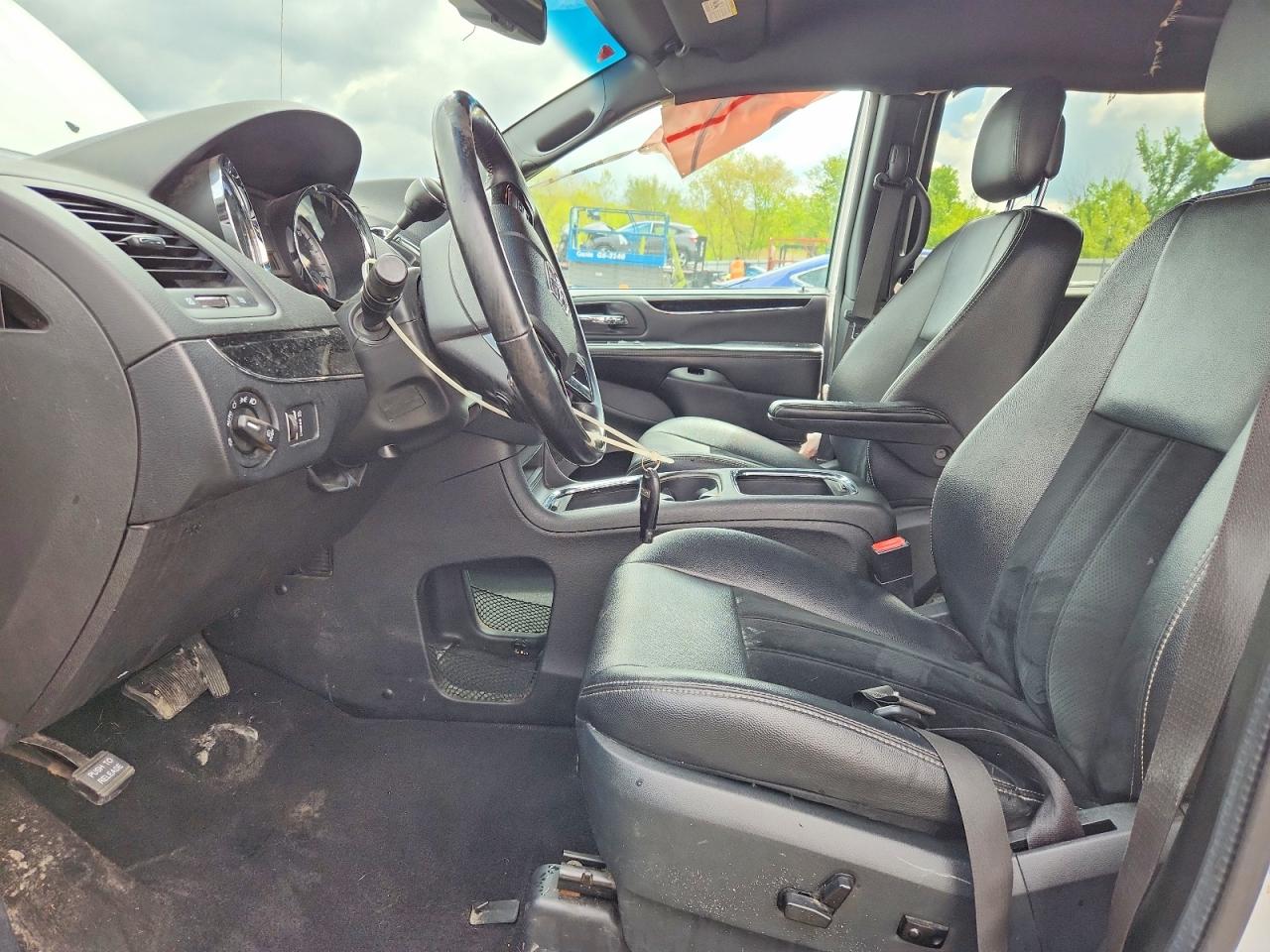 DODGE GRAND CARAVAN 2017 — 8
