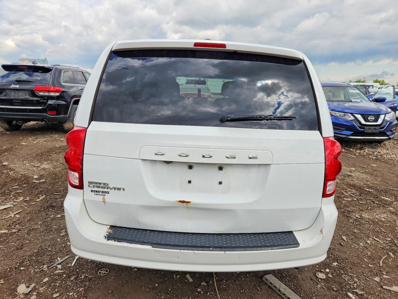 DODGE GRAND CARAVAN 2017 — 7