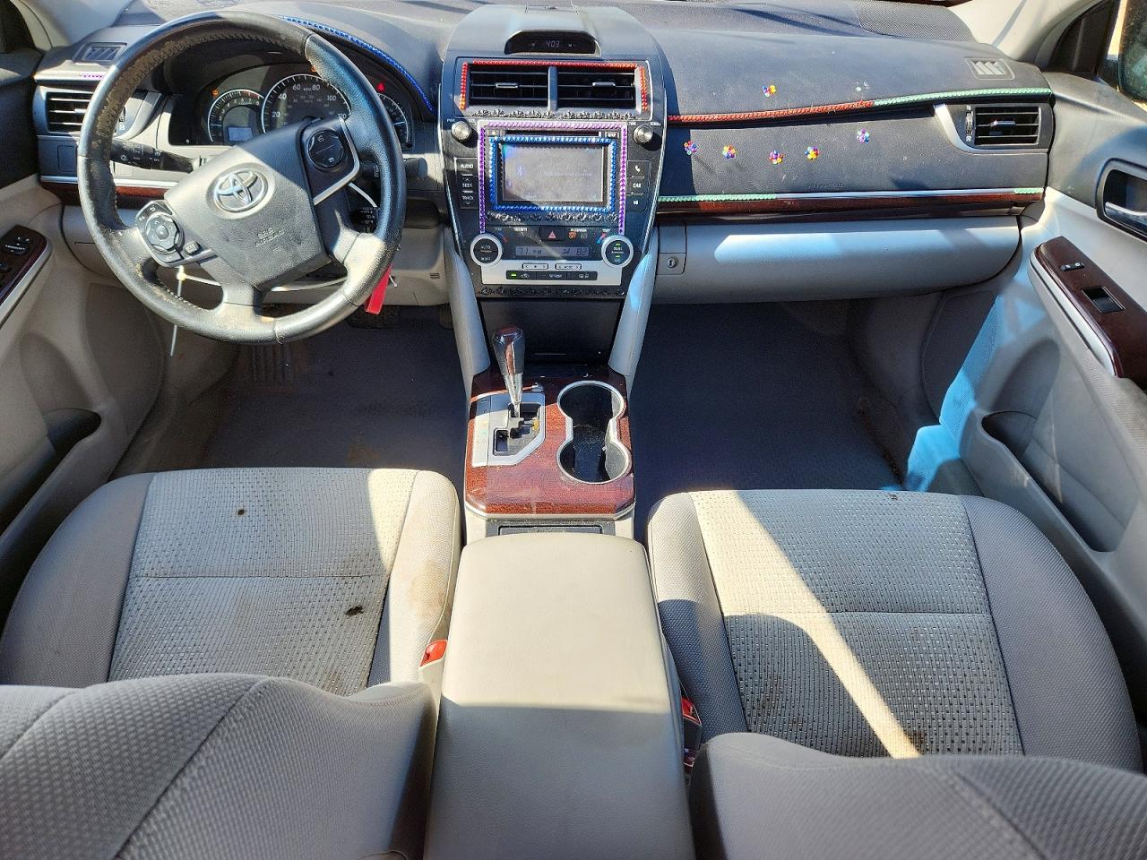 TOYOTA CAMRY 2012 — 9