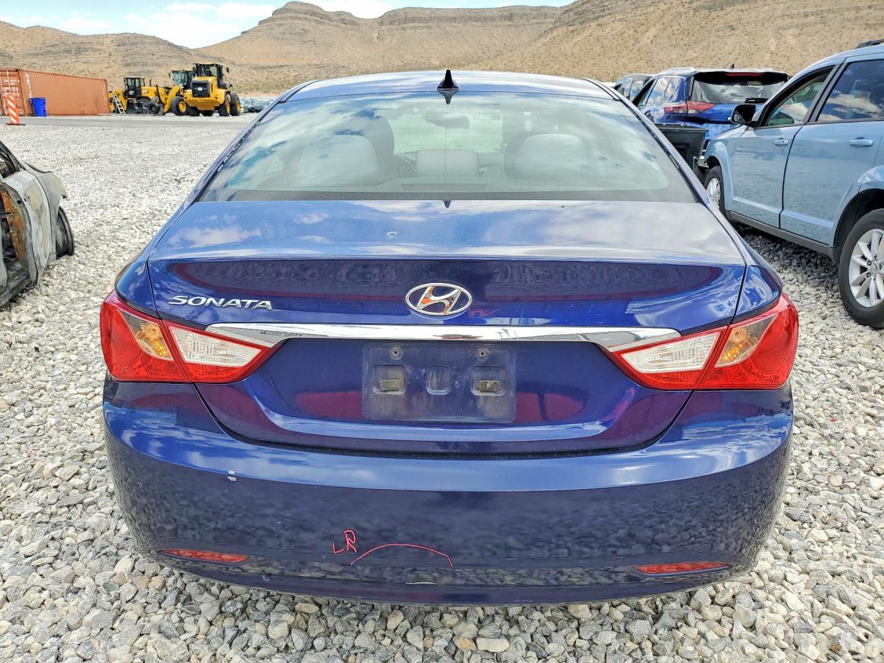 HYUNDAI SONATA 2012 — 7
