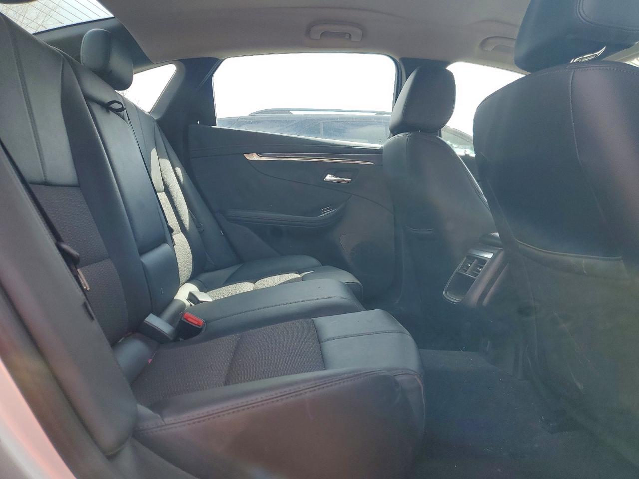 CHEVROLET IMPALA 2018 — 11