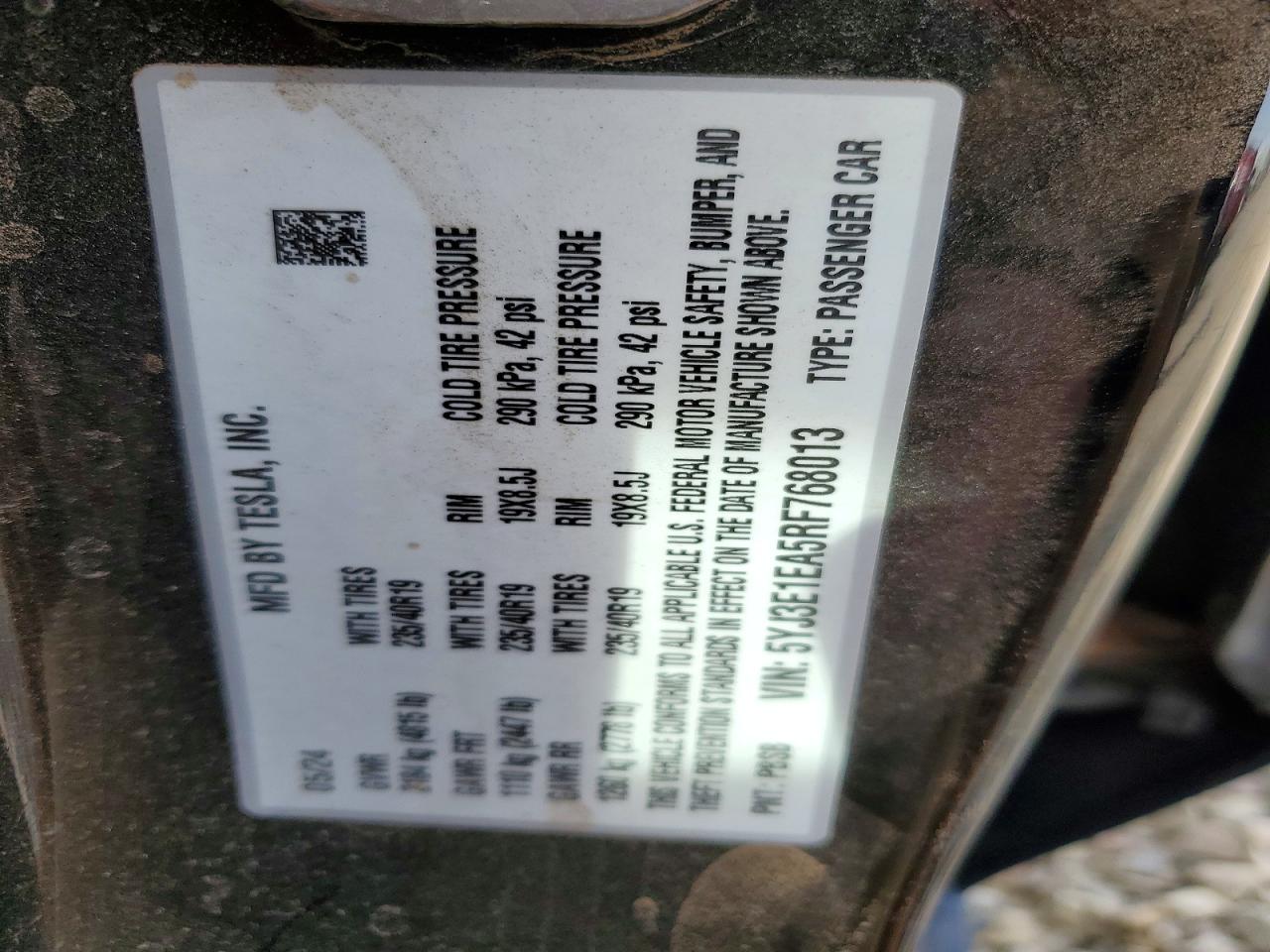 TESLA MODEL 3 2024 — 13