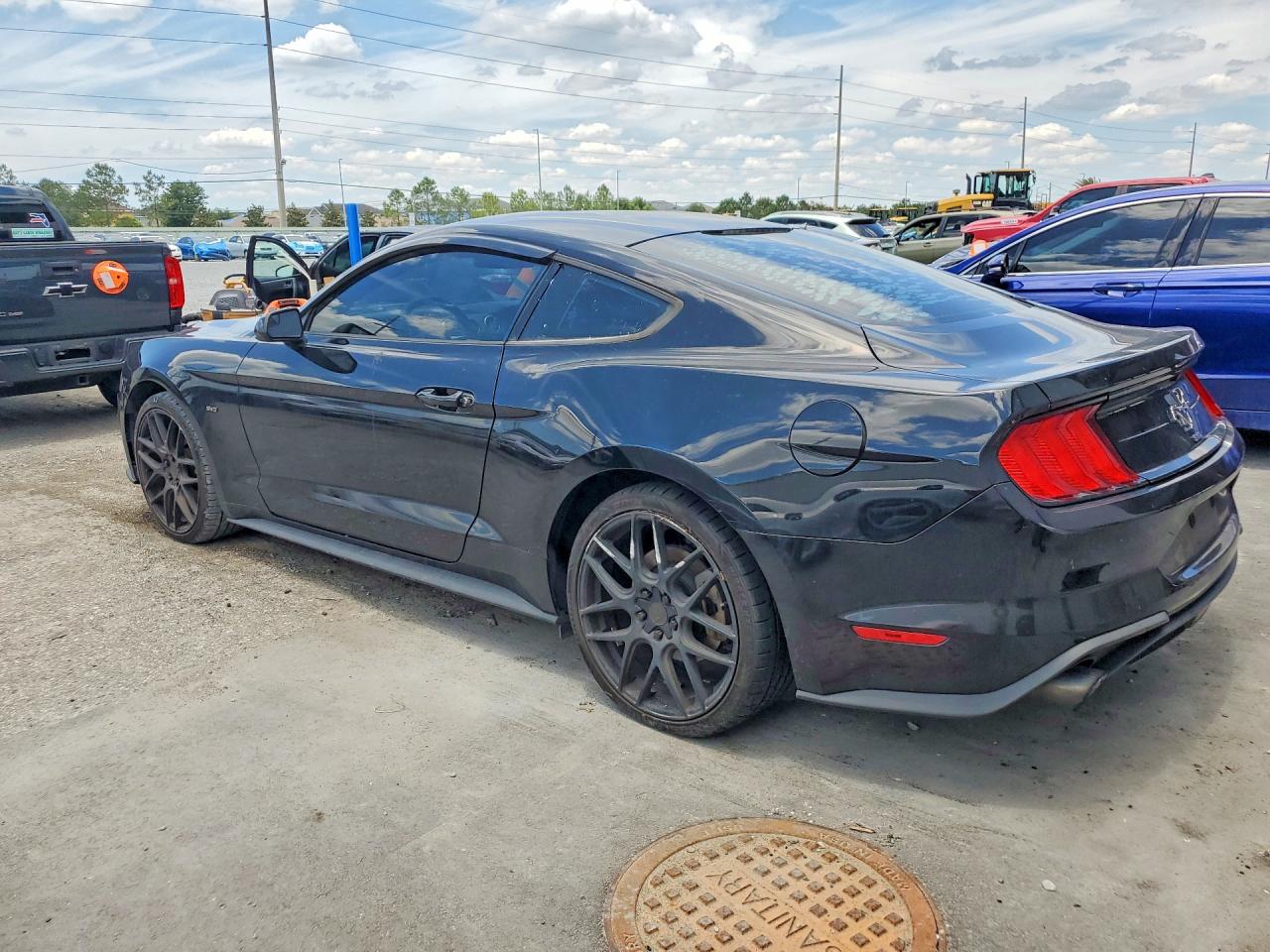 FORD MUSTANG 2018 — 3