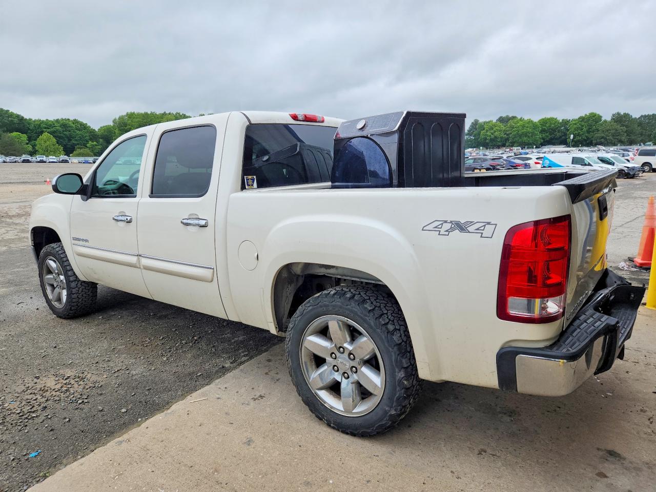 GMC SIERRA 2012 — 3