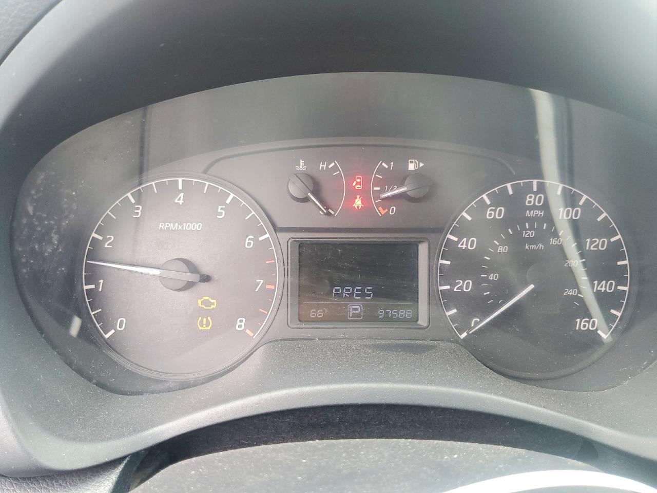 NISSAN SENTRA 2015 — 10