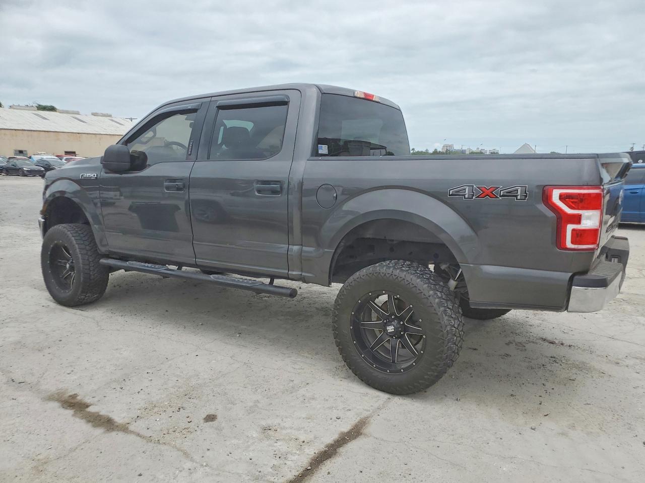 FORD F150 2020 — 3