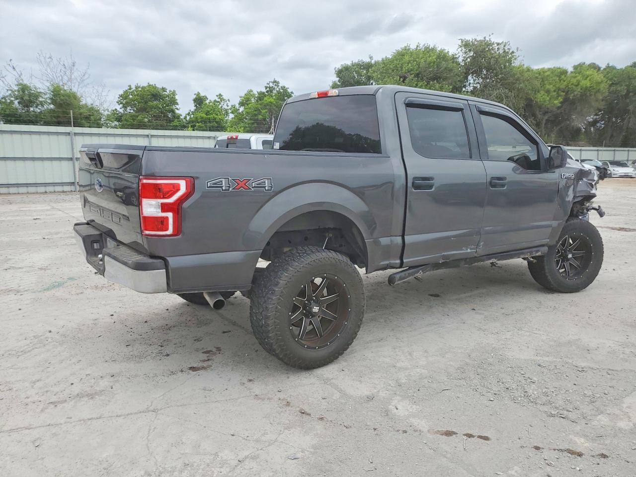 FORD F150 2020 — 4