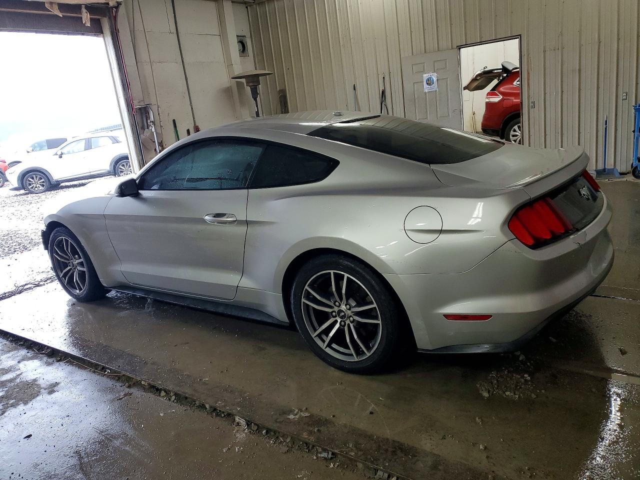 FORD MUSTANG 2017 — 3