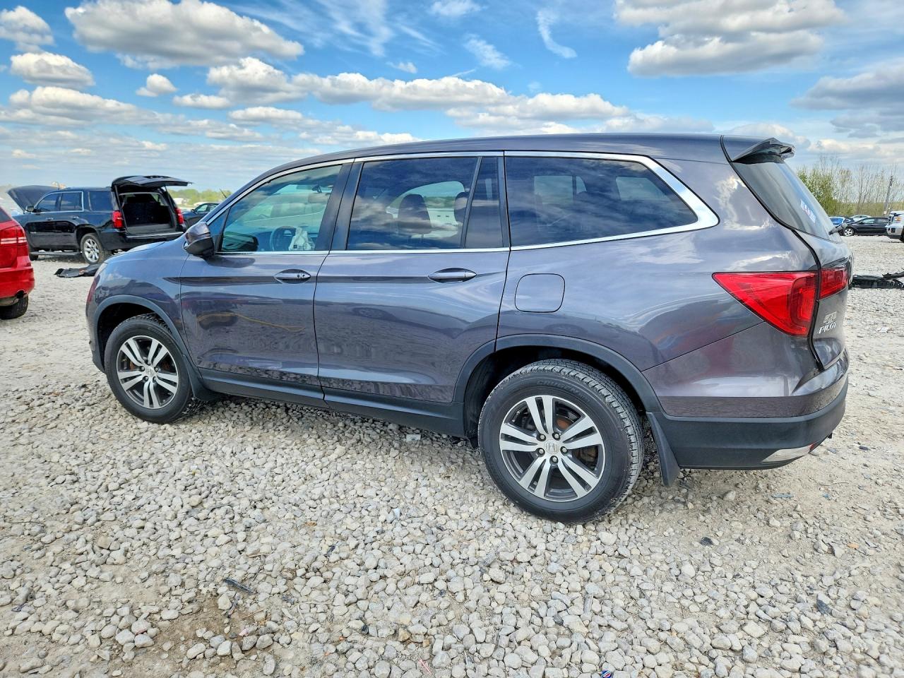 HONDA PILOT 2017 — 3