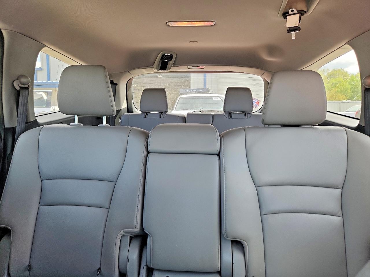 HONDA PILOT 2017 — 11