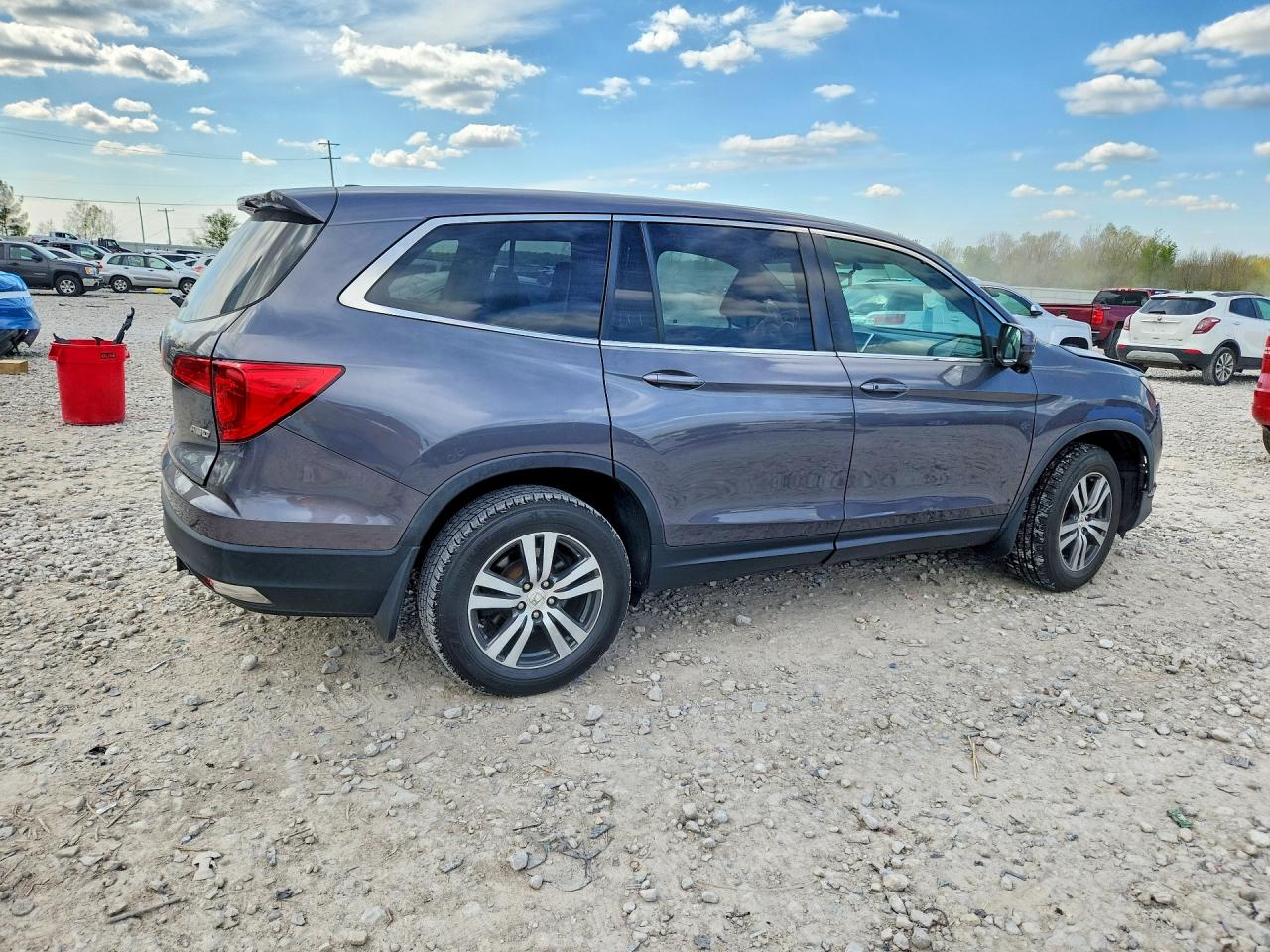 HONDA PILOT 2017 — 4