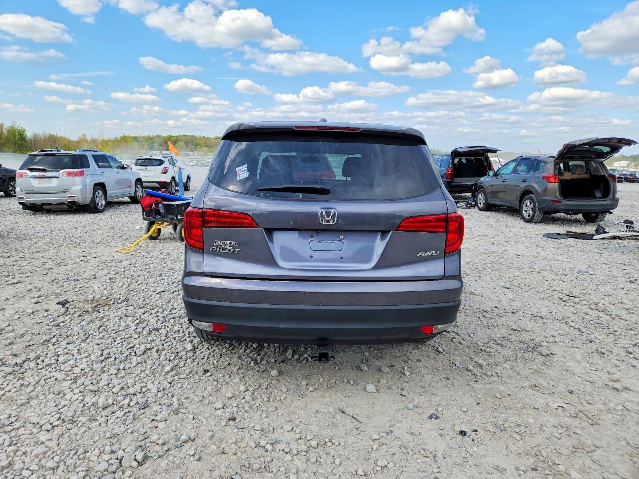 HONDA PILOT 2017 — 7